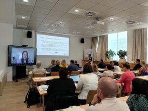 Metka Zalatel predstavlja projekt SI-SUD